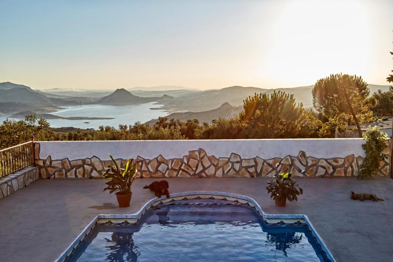 Casa Carrillo Villa Iznájar Екстериор снимка