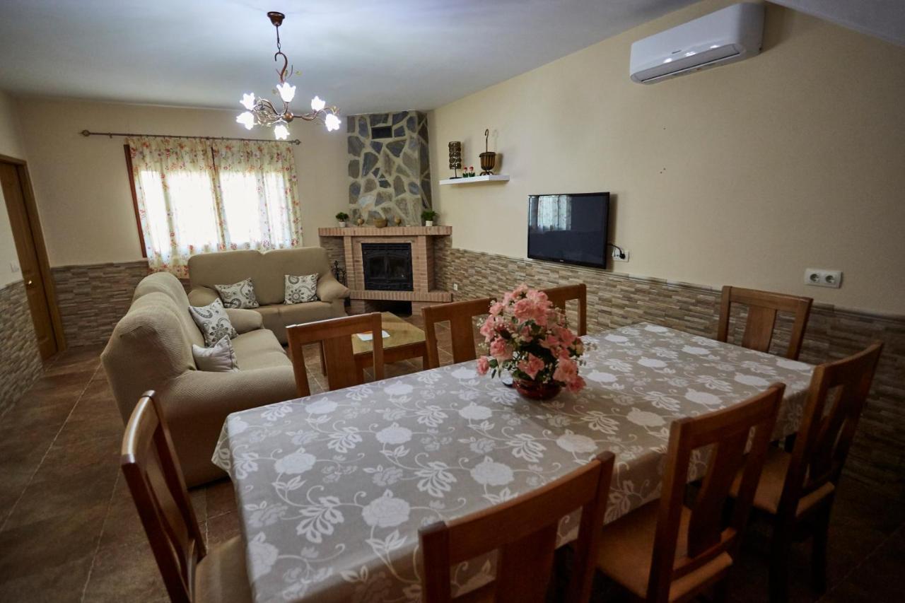 Casa Carrillo Villa Iznájar Екстериор снимка